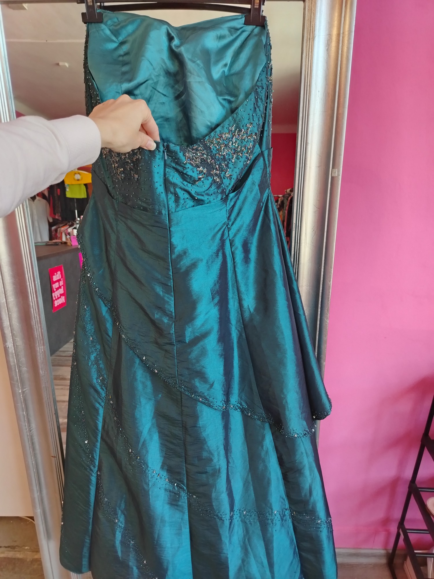 Šaty