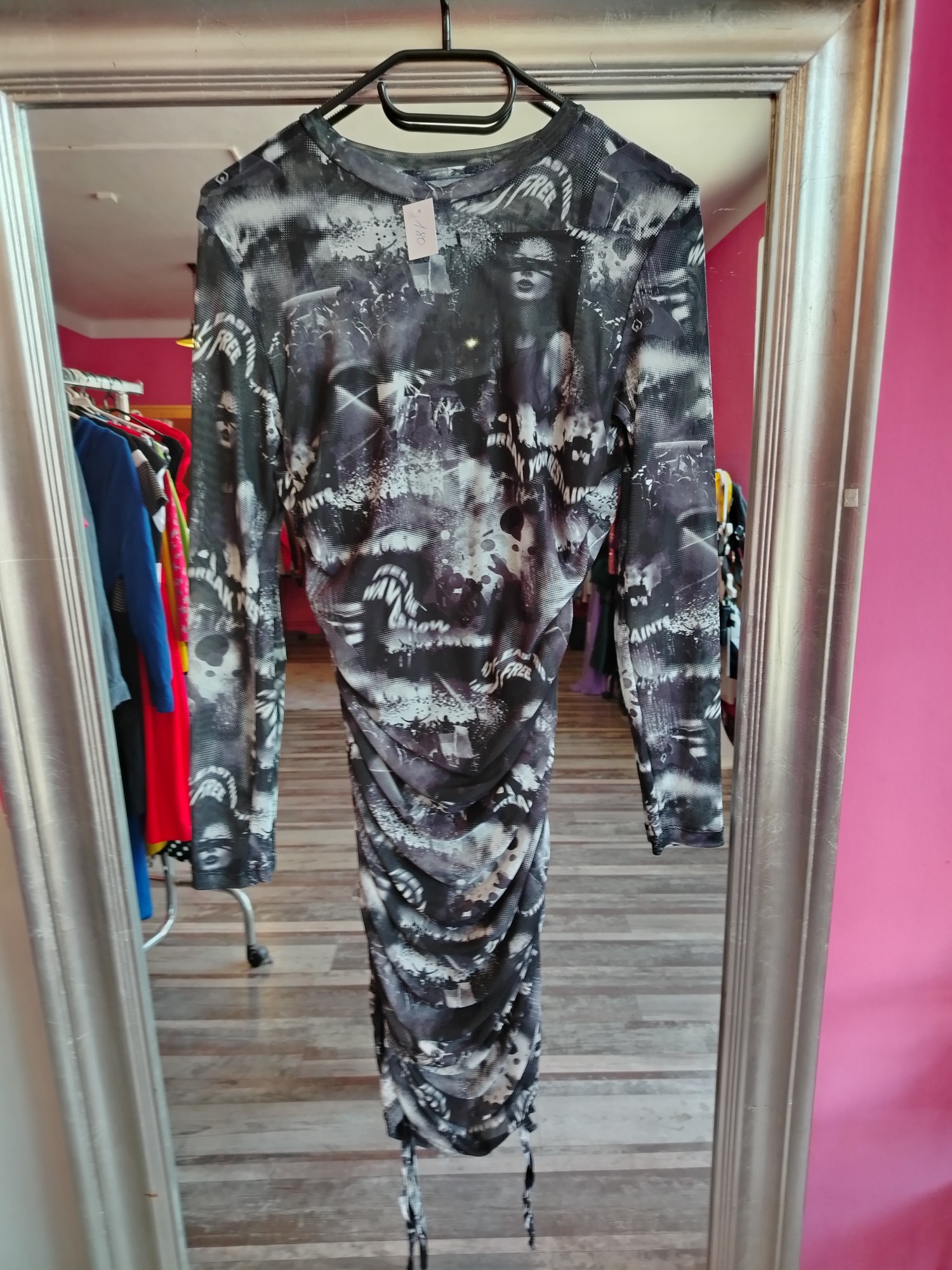 Šaty